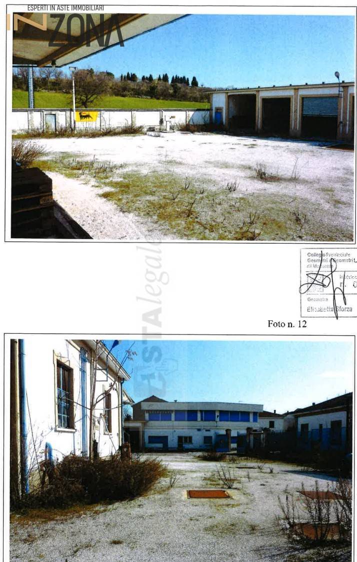 Magazzino in vendita a Macerata (MC)