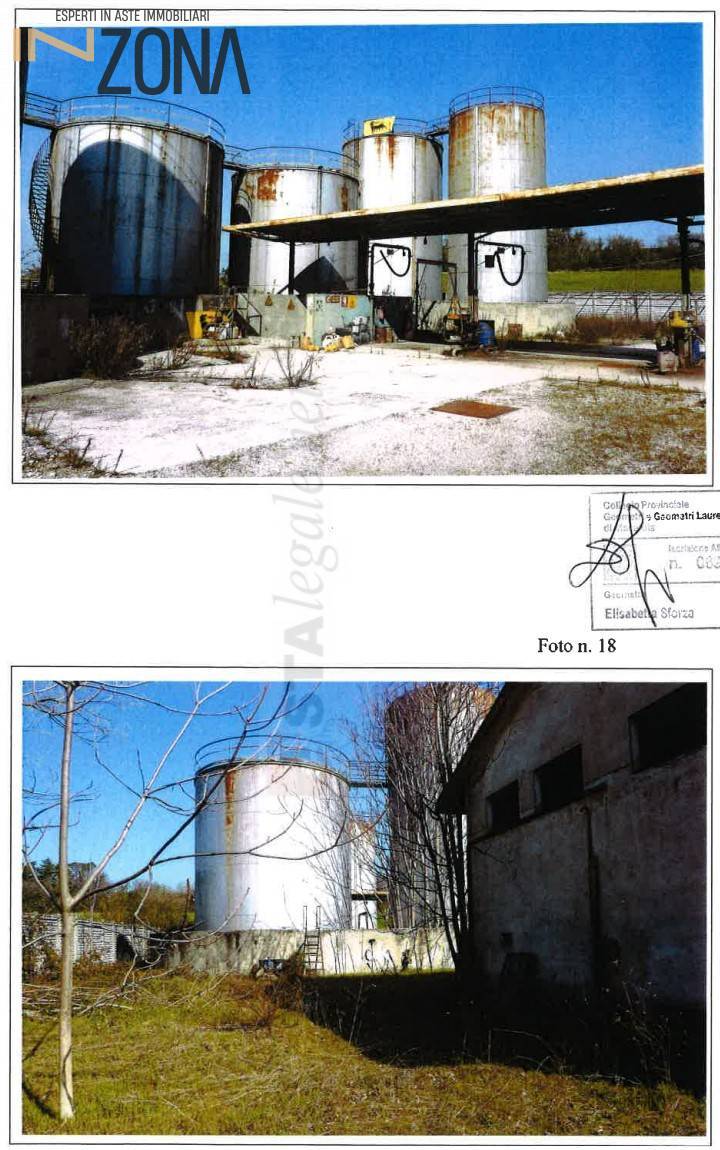 Magazzino in vendita a Macerata (MC)