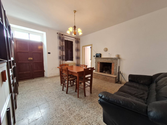Casa indipendente in vendita a Civitella Casanova (PE)