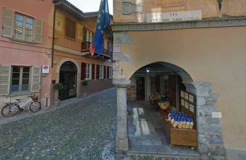 Cannobio, Commercial Property at Sale
