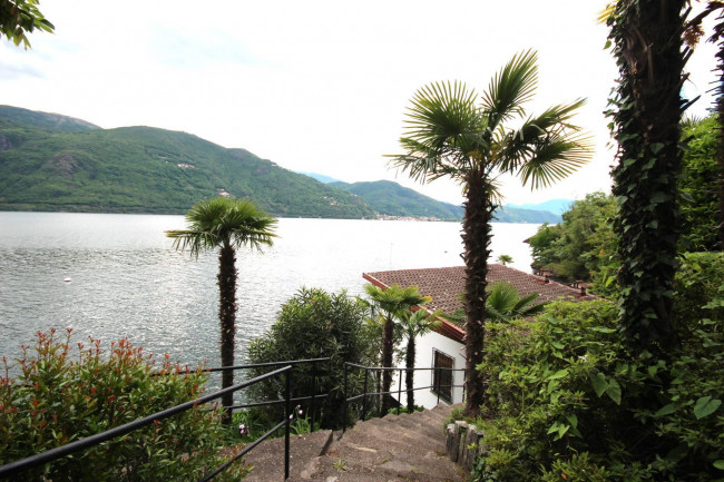 Casa indipendente in vendita a Cannobio (VB)