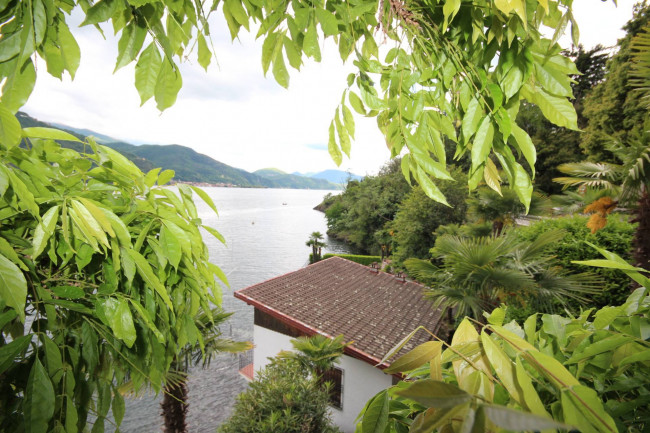 Casa indipendente in vendita a Cannobio (VB)