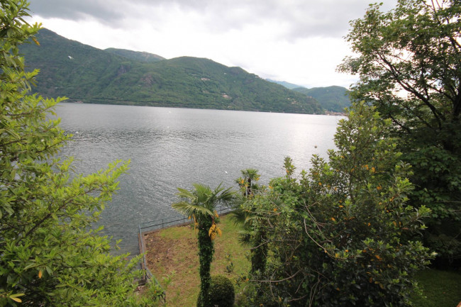 Casa indipendente in vendita a Cannobio (VB)