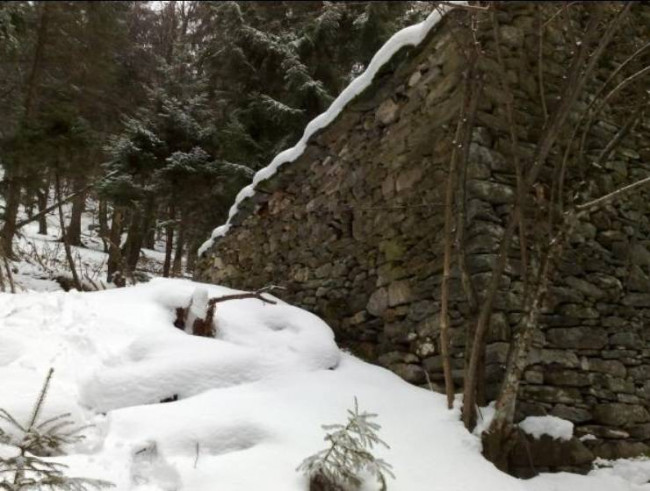 Rustico in vendita a Valle Cannobina (VB)