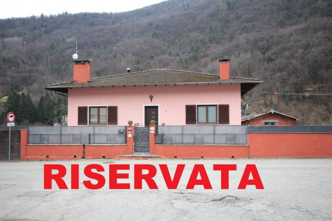 Cannobio, Casa in Vendita