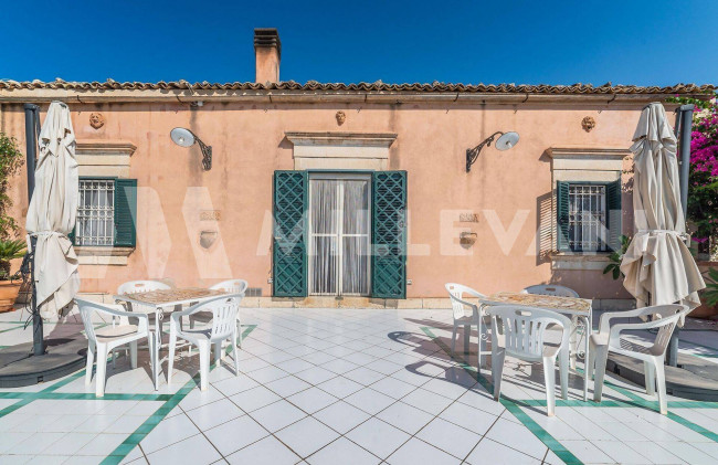 Villa in vendita a Marina Di Ragusa, Ragusa (RG)