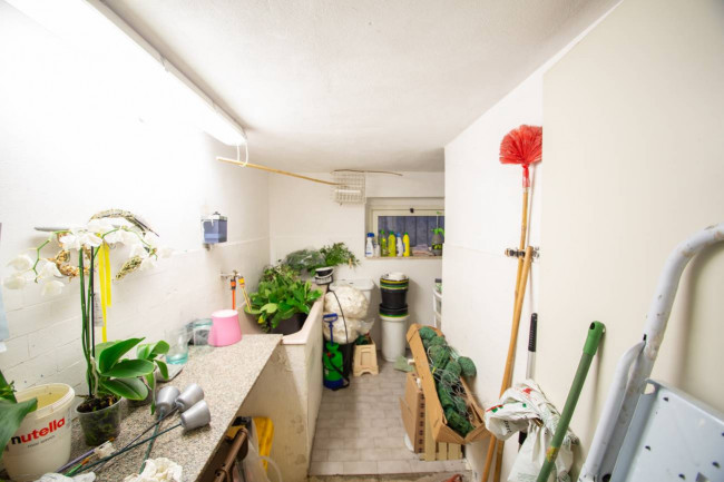 Locale commerciale in vendita a Chieti