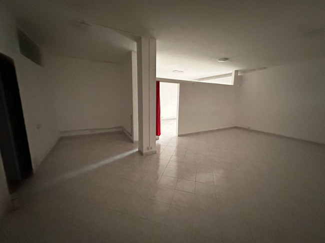 LOCALE COMMERCIALE in vendita a Chieti