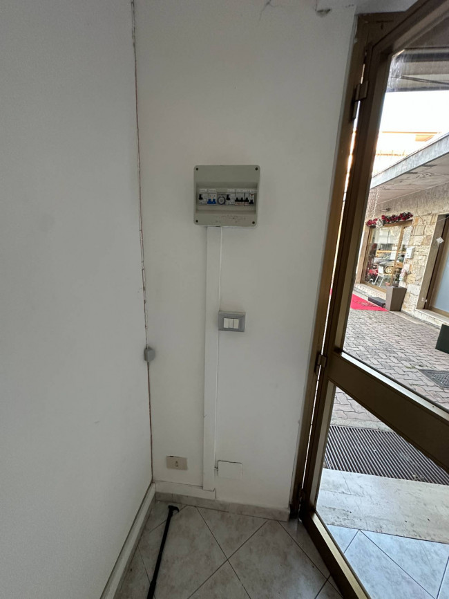 LOCALE COMMERCIALE in vendita a Chieti
