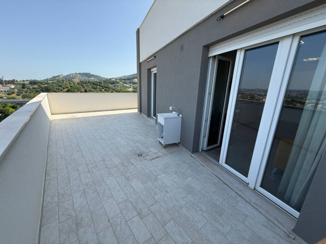 NUOVE COSTRUZIONI in affitto a Chieti