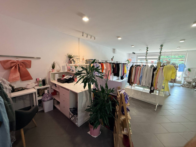 Locale commerciale in vendita a Chieti