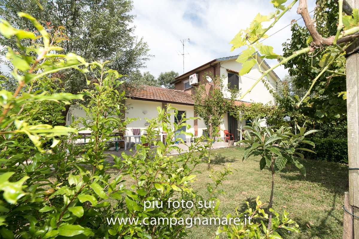 Villa OSTELLATO vendita    Campagna Mare Immobili