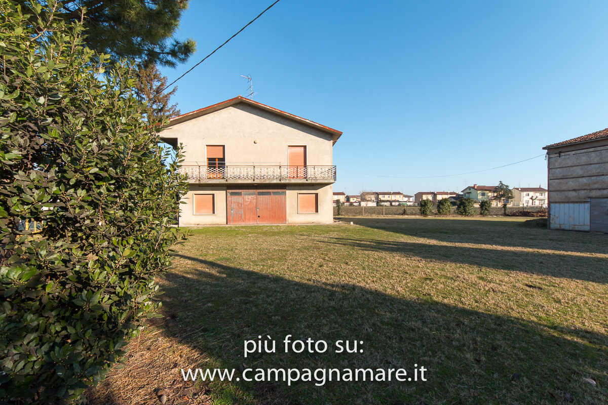 Villa LAGOSANTO vendita    Campagna Mare Immobili