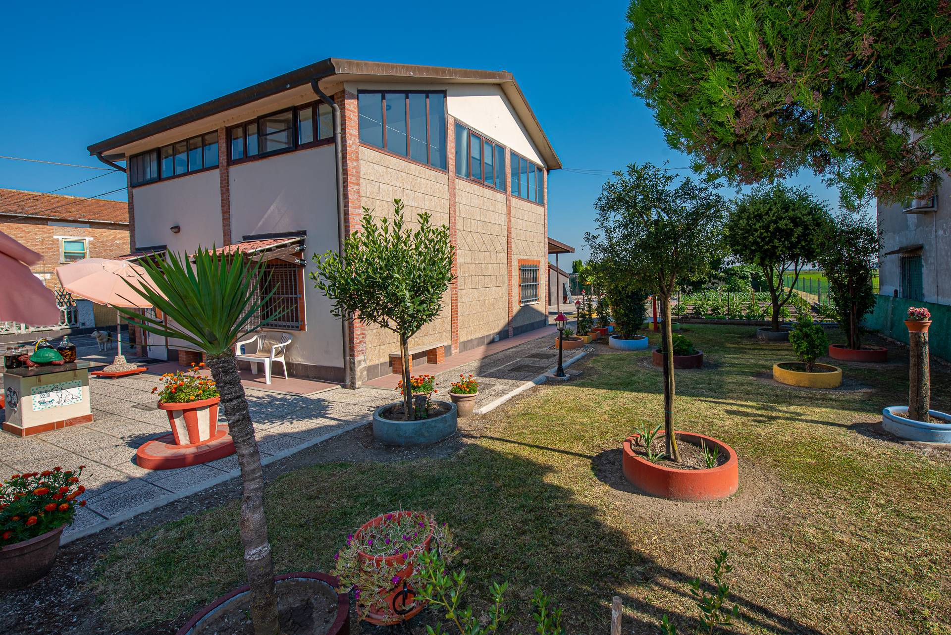 Villa Unifamiliare - Indipendente JOLANDA DI SAVOIA vendita    Campagna Mare Immobili