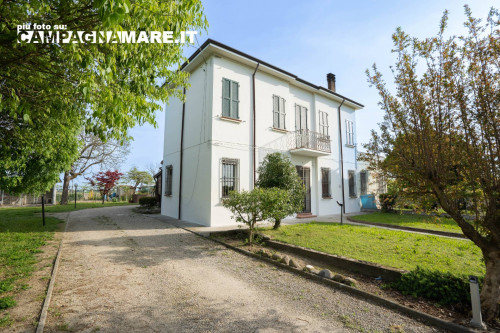 Casa indipendente in vendita a Copparo (FE)