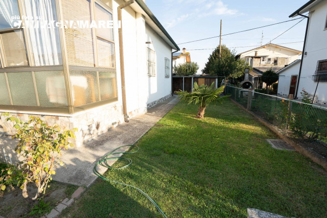 Casa indipendente in vendita a Ferrara (FE)