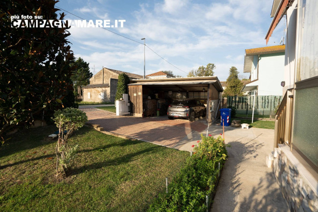 Casa indipendente in vendita a Ferrara (FE)