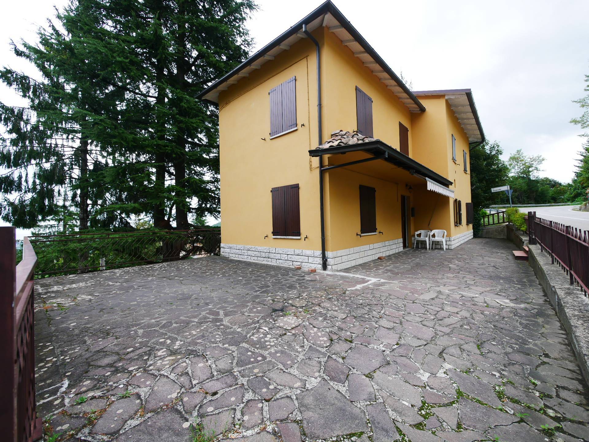 Casa indipendente a Serramazzoni