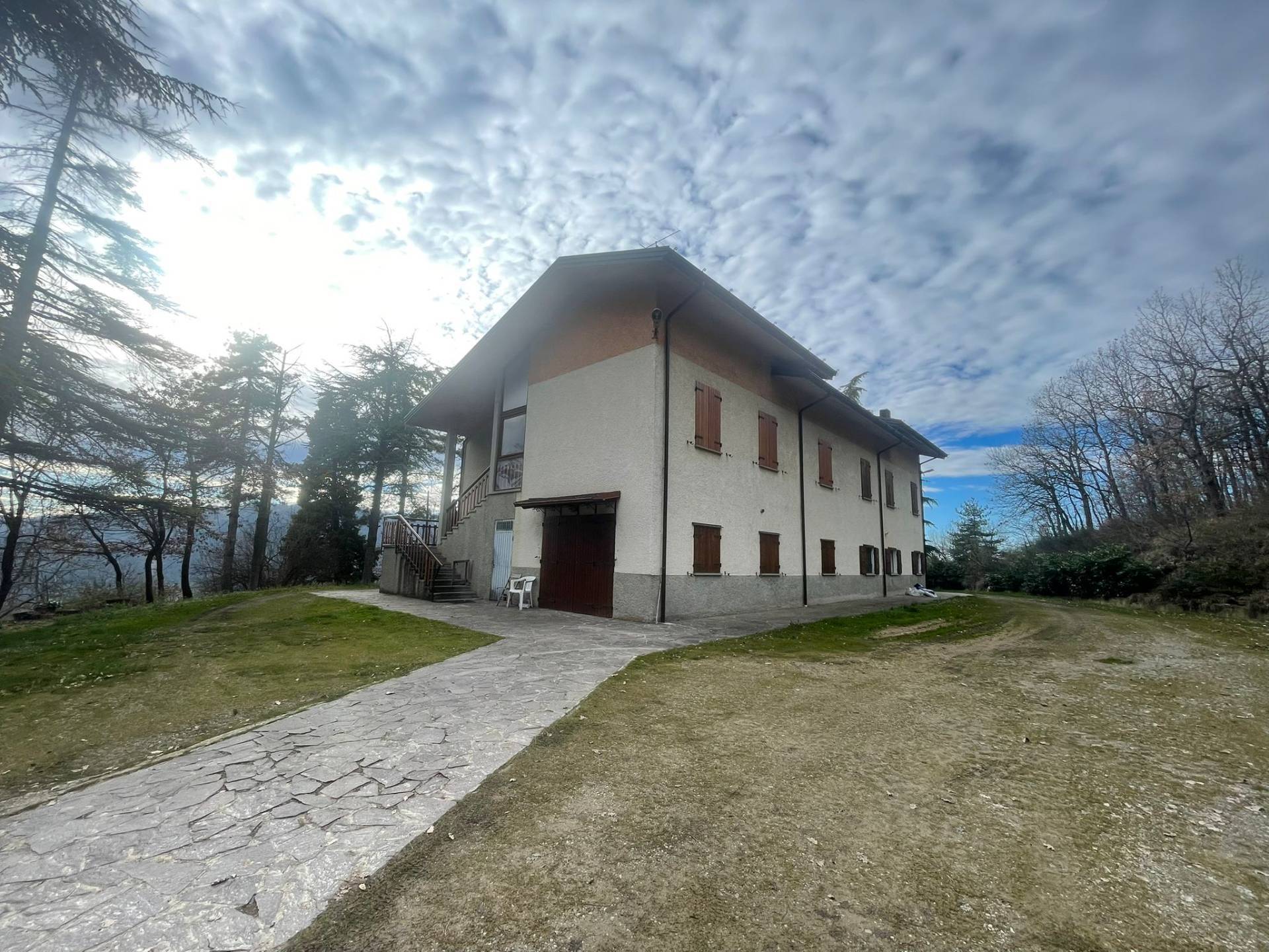 Appartamento con giardino a Serramazzoni