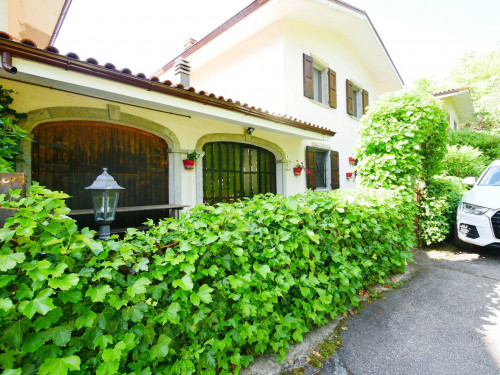 Villetta a schiera a Serramazzoni