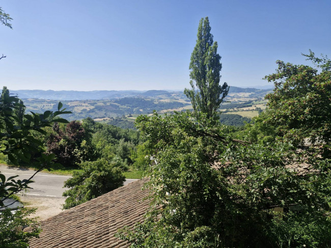 Casa indipendente a Serramazzoni
