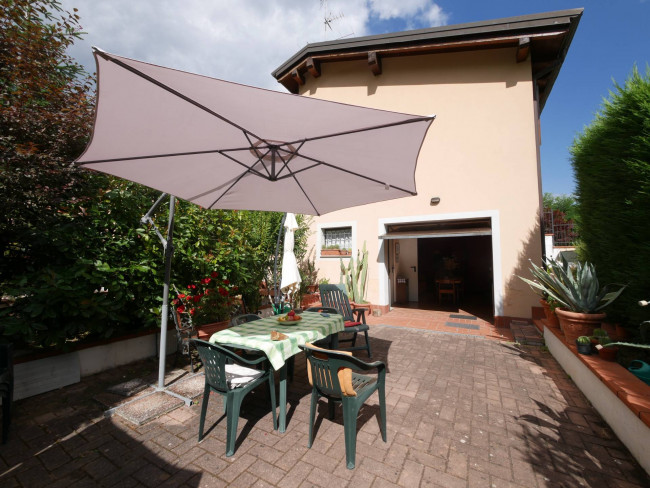 Villetta a schiera a Serramazzoni