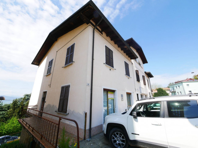 Villa Bifamiliare a Serramazzoni