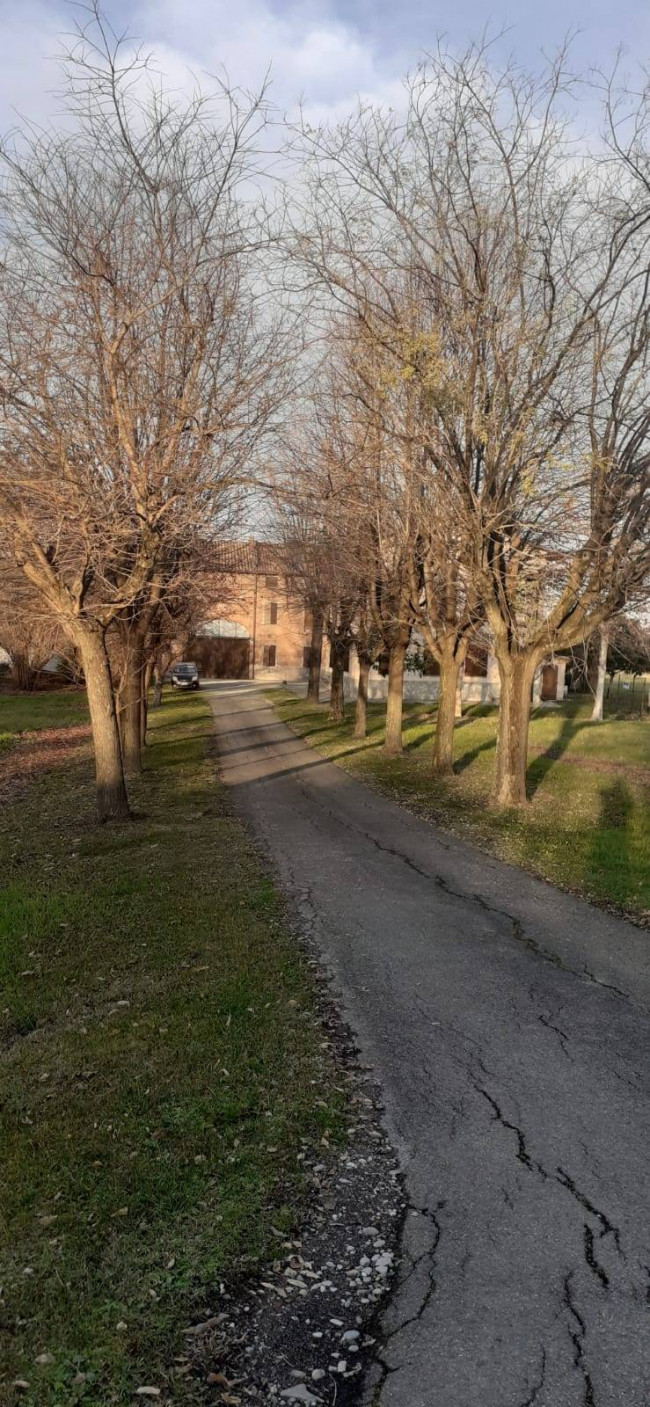 rustico e terreno edificabile a Formigine