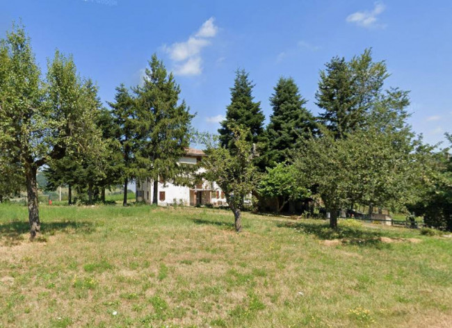 Casa con terreno agricolo a Serramazzoni